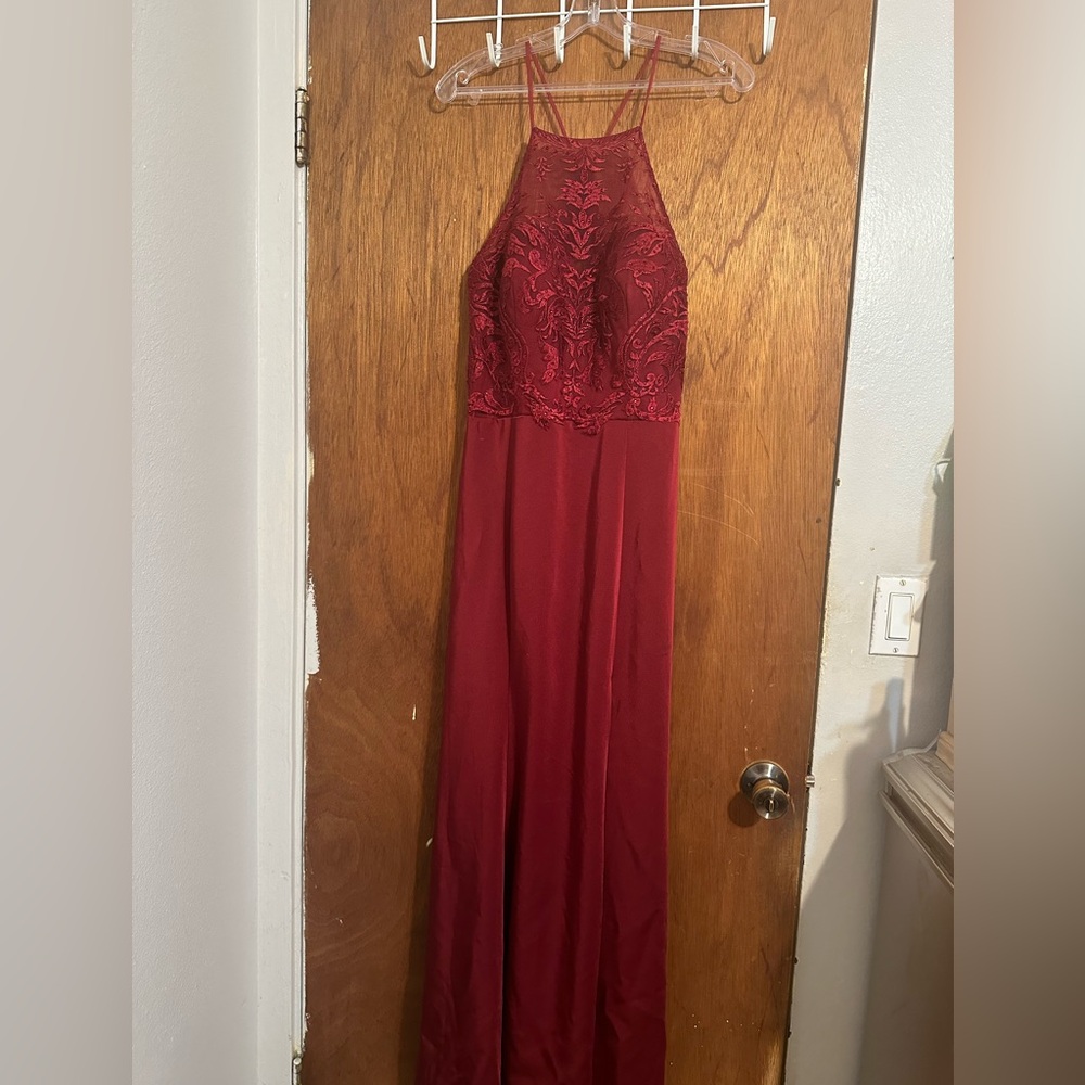 Madison James special occasion/prom dress, size 12/L, and it is maroon!